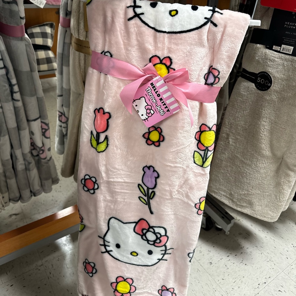 Hello kitty Pink Blanket